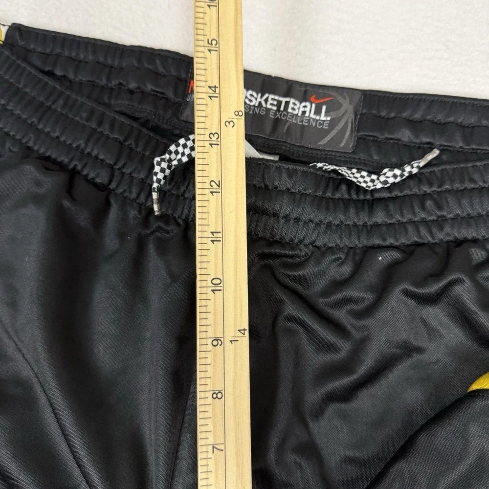 Vintage Nike Kobe Bryant Basketball Shorts Mens L Black Yellow Mamba Dri-Fit Y2K